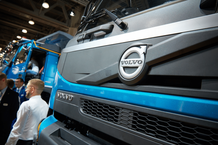 SKN | השקת דגם VNR החדש של Volvo מכוונת לצי המשאיות המזדקן בארה”ב: האם מחזור ההחלפה צובר תאוצה?