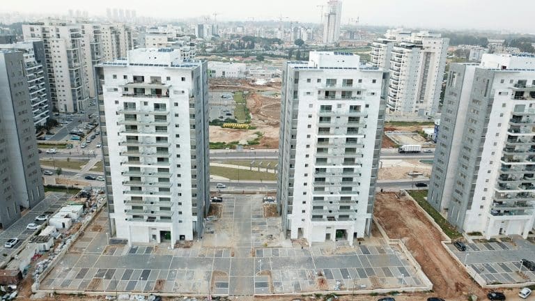SKN | מה הוביל את מדד TA-RealEstate לזינוק חד של 3.48% ביום שישי?
