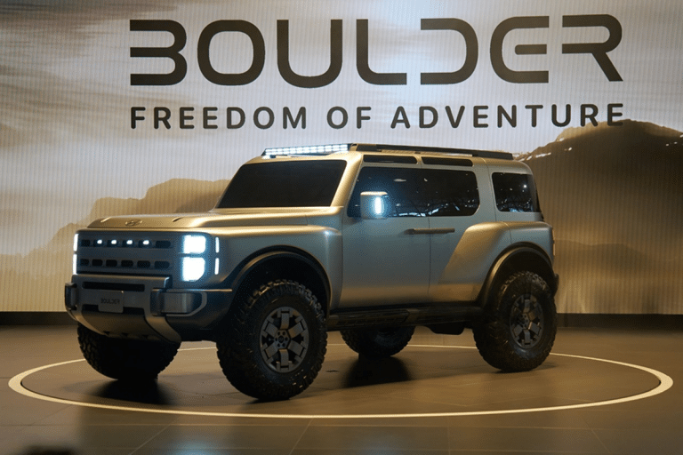 SKN | קונספט ה-‘Boulder’ של Hyundai מאותת על דחיפה לייצור בארה”ב: שינוי אסטרטגי או הכרח תחרותי?