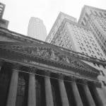 SKN | מדד ה-VIX יורד ב-9.1%: האם הירידה החדה בתנודתיות מסמנת קונצנזוס שורי מתמשך?