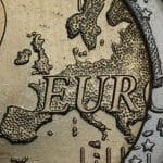 SKN | מדד האירו שומר על יציבות עם עלייה שבועית שולית של 0.04% לאחר תנודתיות באמצע השבוע