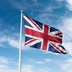 SKN | האם מבצעי ההנחות בקמעונאות בבריטניה מאותתים על האטה עמוקה יותר בביקוש על רקע היחלשות אמון הצרכנים?