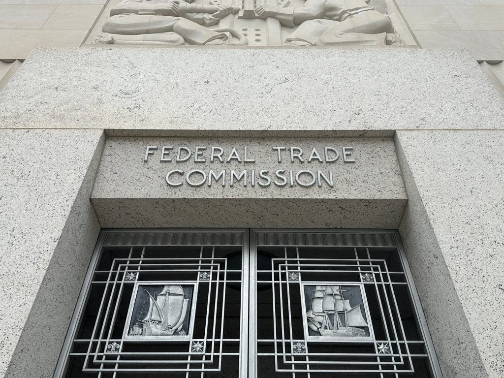 SKN | האם הרגולטורים בארה״ב מתקרבים להסכמות עם חברות פרסום במסגרת חקירת ה-FTC על האשמות חרם?