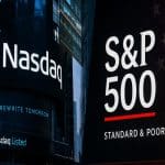 SKN | האם שיאים חדשים ב-S&P 500 ובנאסד״ק מונעים מצמיחת AI בת קיימא או ממומנטום שוק?
