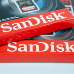 SKN | מניית Sandisk יורדת למרות עקיפת תחזיות הרווח כאשר המשקיעים מעריכים מחדש ראלי חריג של שנה