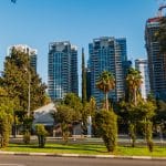 SKN | שווקי המניות בישראל ממשיכים לעלות: מדדי תל אביב מציגים רוחב שוק חיובי ומומנטום מתמשך